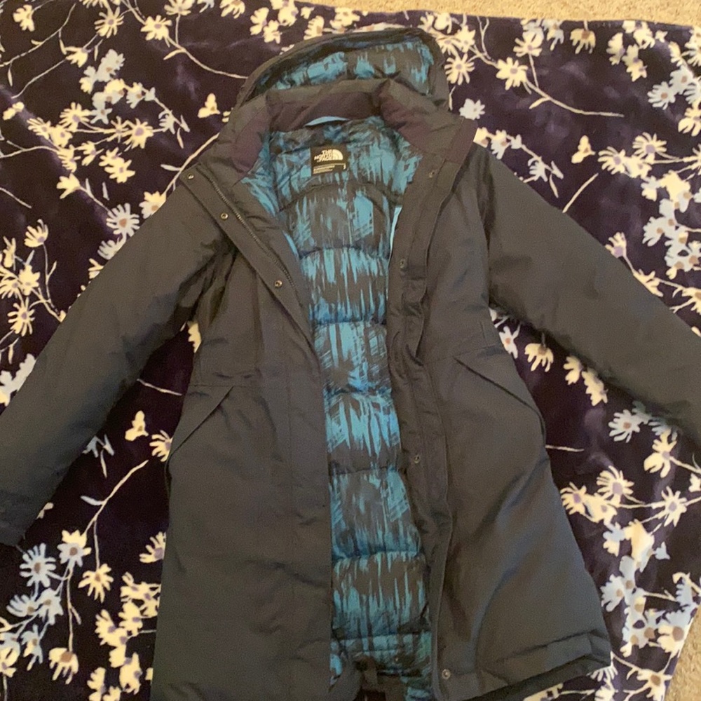 Women’s North Face long